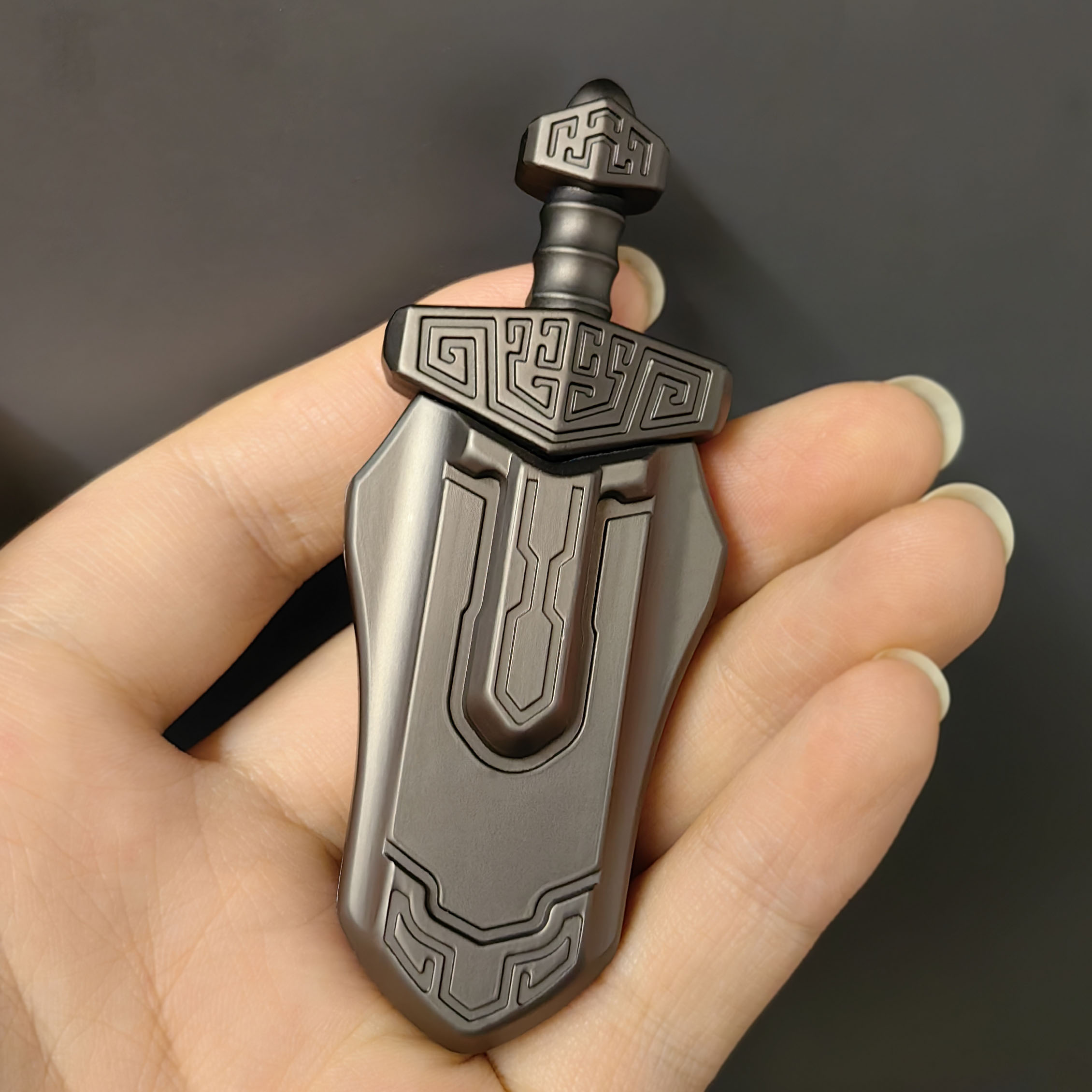 EDC ソード減圧おもちゃ フィジェットスライダー フィジェ - Fidget Spinner Bearing のレビューと価格